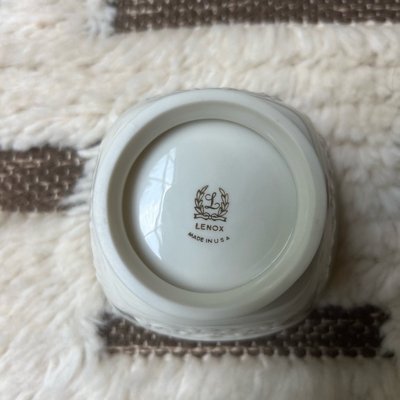 Vintage Lenox Special Canterbury Square Footed Treat/Candy/Nut Bowl - Picture 3 of 7